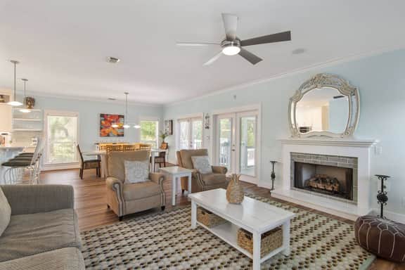 Koko Palms Home with Pool, Carriage House & Cart - Image 5