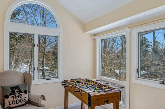 Chittenden Chalet with Pool, Golf & Club Access - Image 2