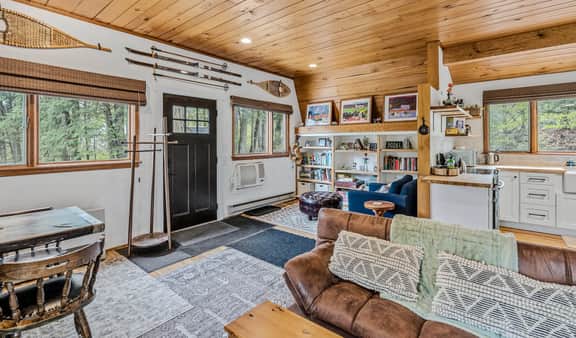 River Bend Woodstock Getaway w/ Hot Tub & Fireplace - Image 2