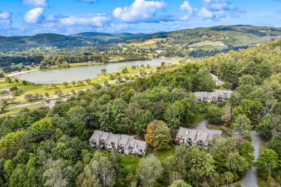 Condo with Fireplace & Mountain Views, Sugar Hill - Image 4