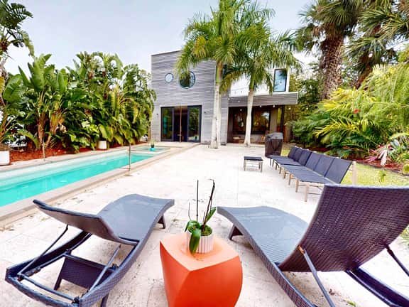 Waterscape Home with Sky Deck, Pool & Spa - Image 4