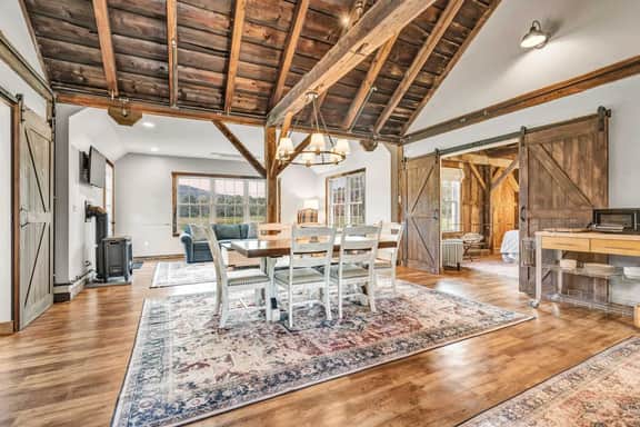 Carriage House Converted Barn on a Vermont Farm - Image 2