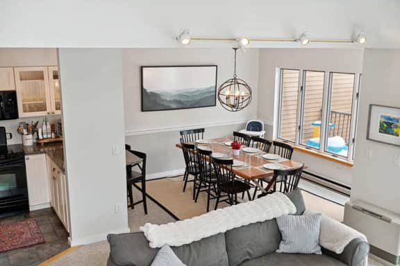 End-Unit Condo with Sauna & Pool, Deere Run - Image 3