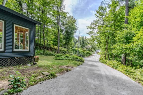 Highland Cabin above Woodstock Village, Pets Welcome - Image 5