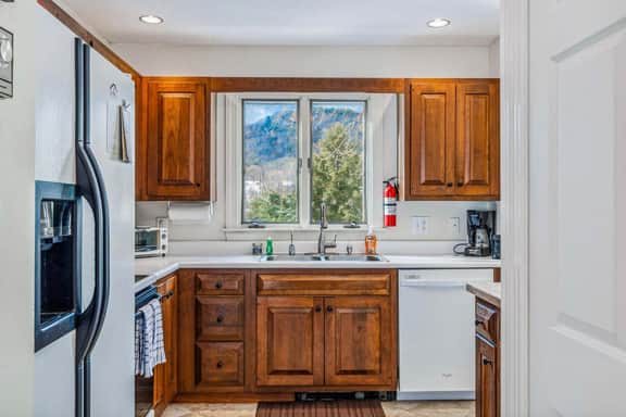 Patio Condo with Golf Fairway Views, Fairway Village - Image 2