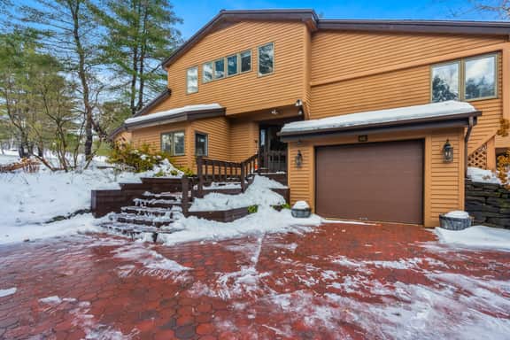 Fireplace Condo with Golf Views, Coach Road - Image 5
