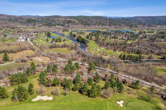 Sauna Condo with Golf Views, Coach Road - Image 4