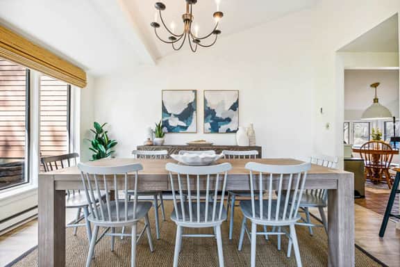 Sauna Condo with Golf Views, Coach Road - Image 3