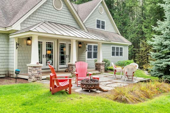 Fairbanks Haven House with Hot Tub & Infrared Sauna - Image 2