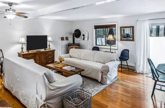 Condo with Fireplace, Windsor Village - Image 2