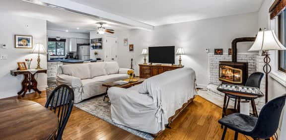 Condo with Fireplace, Windsor Village - Image 4