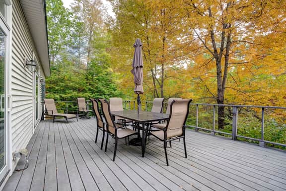 Wooded Colonial with Fire Pit & Deck, near the Club - Image 3