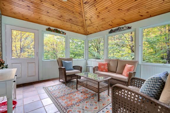 Wooded Colonial with Fire Pit & Deck, near the Club - Image 2