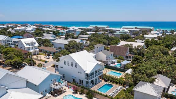 Crystal Beach Home with Pool, Game Room & Elevator - Image 5