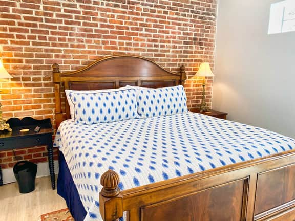 Crab Crib Loft in Historic Downtown Cape Charles - Image 2