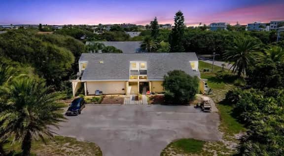 Sandcastle Villa Townhome, Patio & Beach Access - Image 4