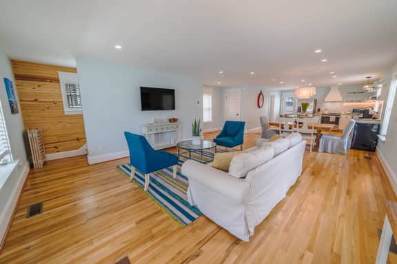 Blue Haven Home, Fire Pit & Blocks from Beach - Image 3