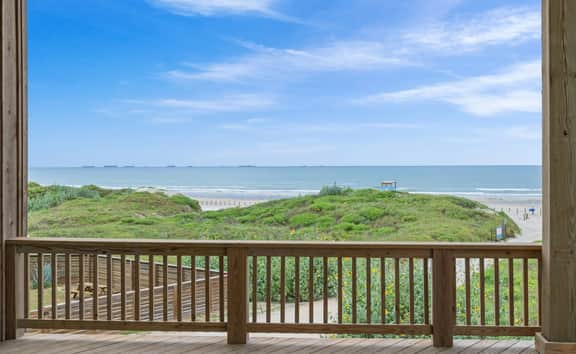 Outlook Beachfront Home with Pool & Golf Cart - Image 4