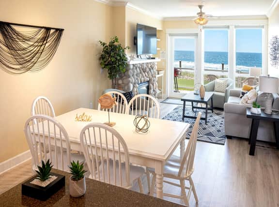 Flying Kites Condo, Ocean Views, Pool & Hot Tub - Image 3