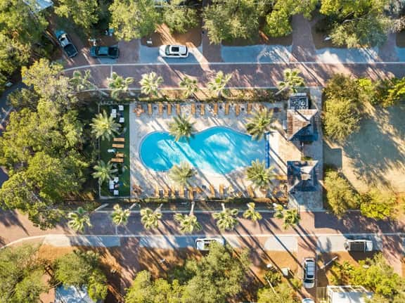 Magnolia Cottage with Pool & Golf Cart - Image 4