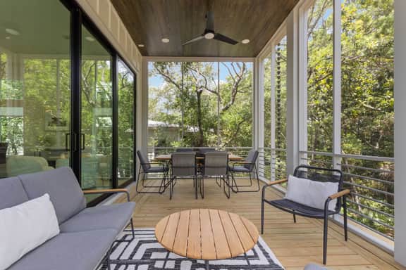 Ebb & Flow, 30A Cottage with Hot Tub & Pool - Image 2