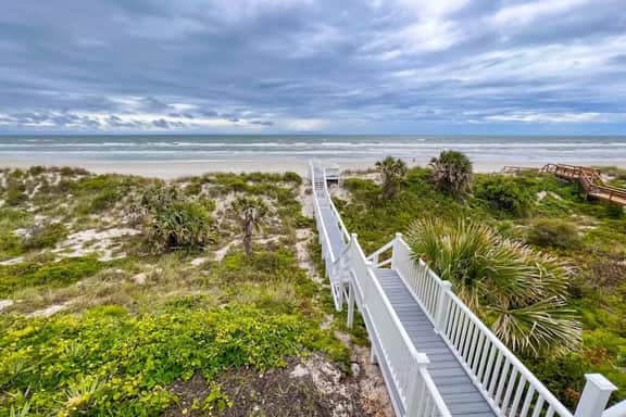 Crescent Beach Home, Ocean Views & Game Room - Image 3
