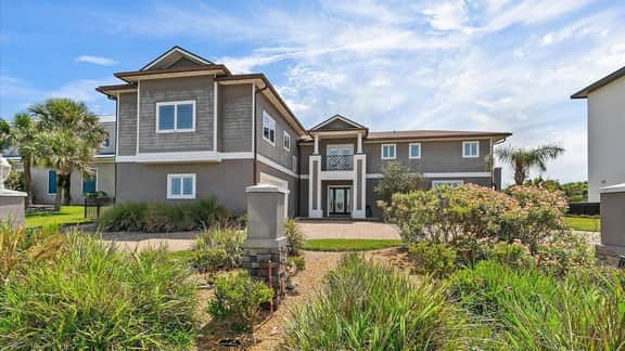 Bala Sands Estate, Oceanfront Deck & Direct Beach - Image 5