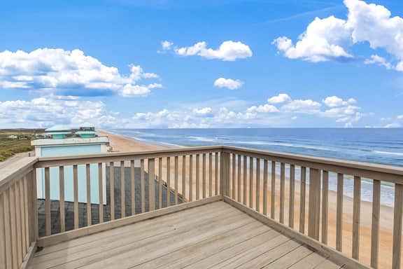 Dolphin View Oceanfront Home with Rooftop Deck - Image 2