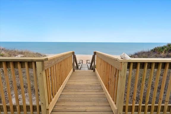 Cloud Nine Home, Oceanfront with Game Room - Image 5