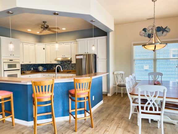 Bay Breeze Home, Close to Beach, Bay Creek Access - Image 3