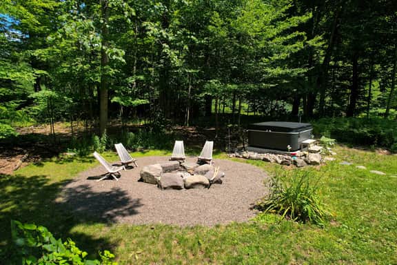 Creekside Cabin with Hot Tub & Wood-Burning Stove - Image 4