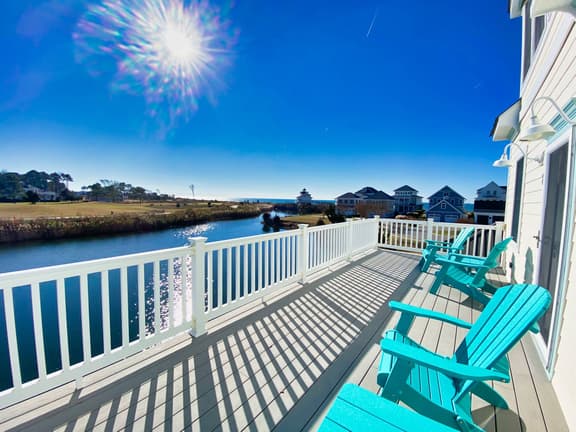 Sunny Side Up Home with Panoramic Water Views - Image 1