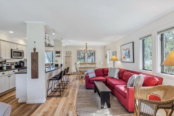 Condo with Fireplace, Lakeland Village, Pet-Friendly - Image 1