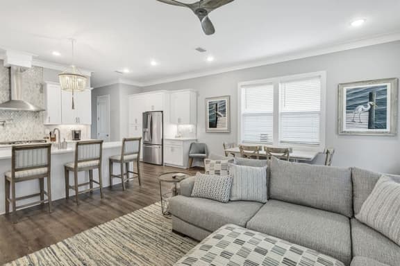 Willow Mist Retreat with Screened Porch & Pool - Image 1
