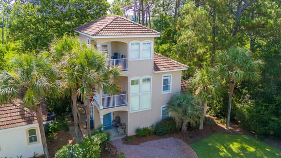 Santa Rosa Home with Private Fire Pit, Near Beach - Image 1