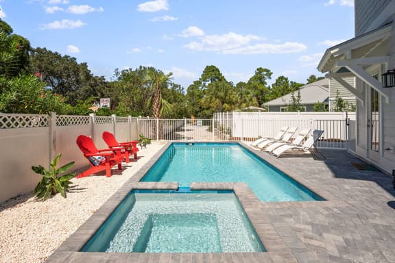 Gated Home with Pool, Hot Tub & Beach Access - Image 1