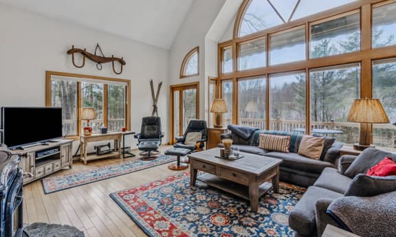 Whitman Brook Overlook House with Game Room - Image 1