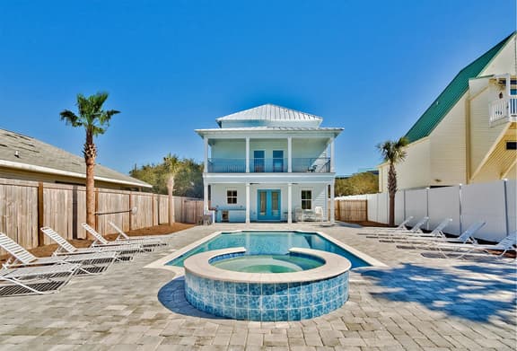 Atlantis Estate with Pool, Walk to Beach & Hot Tub - Image 1