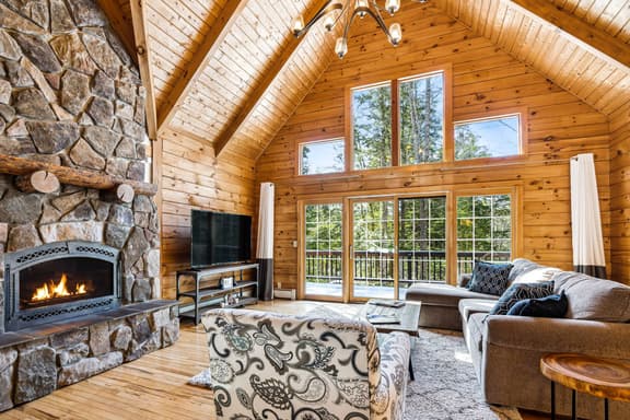 Luxe Log Cabin with Game Room & Club Access - Image 1