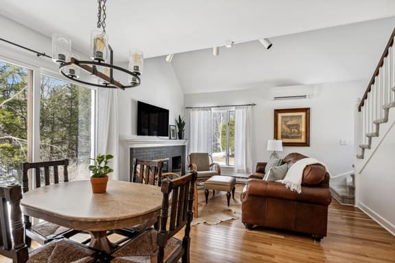 Renovated Condo with Golf Views, Fairway Village - Image 1
