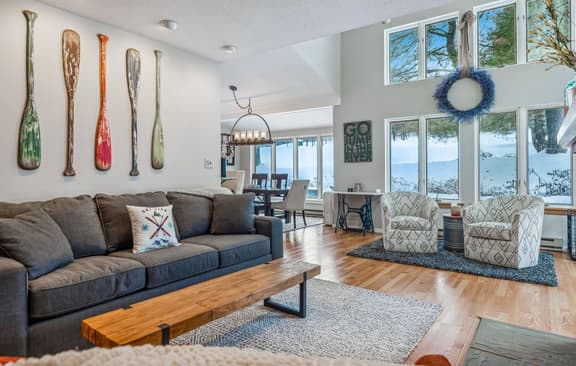 Fireplace Condo with Golf Views, Coach Road - Image 1