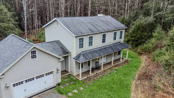 Hearth & Pines House with Forest Views, Quechee - Image 1