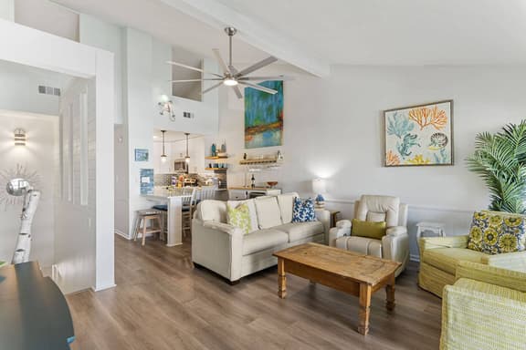 Harbor House with Hot Tub, Boat Dock & Beach Access - Image 1