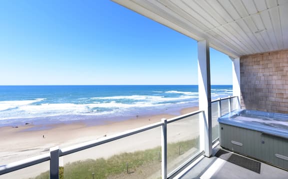 Pacific Life Condo, Ocean View Hot Tub & Pool - Image 1