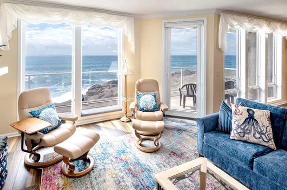 Whale Watch Condo, Oceanside Balcony & Pool - Image 1