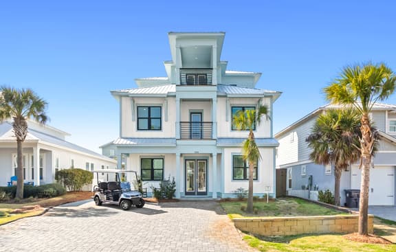 Miramar Beach Home with Pool Oasis & Golf Cart - Image 1