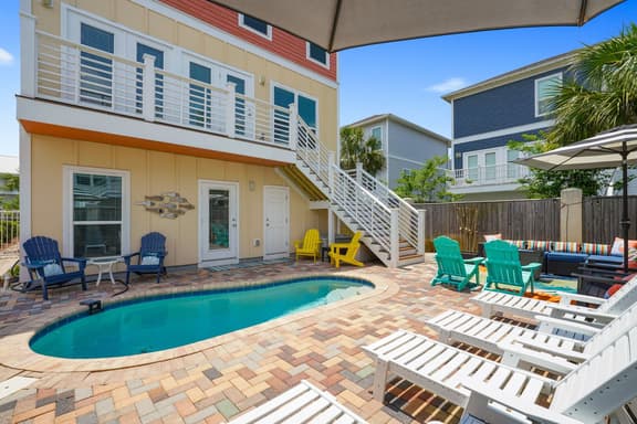 Luxe Miramar Beach Home with Pool & Fire Pit - Image 1