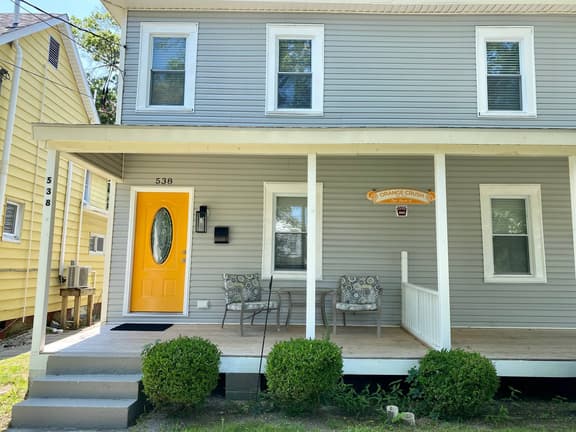 Orange Crush Townhome II, Beach & Pet-Friendly - Image 1
